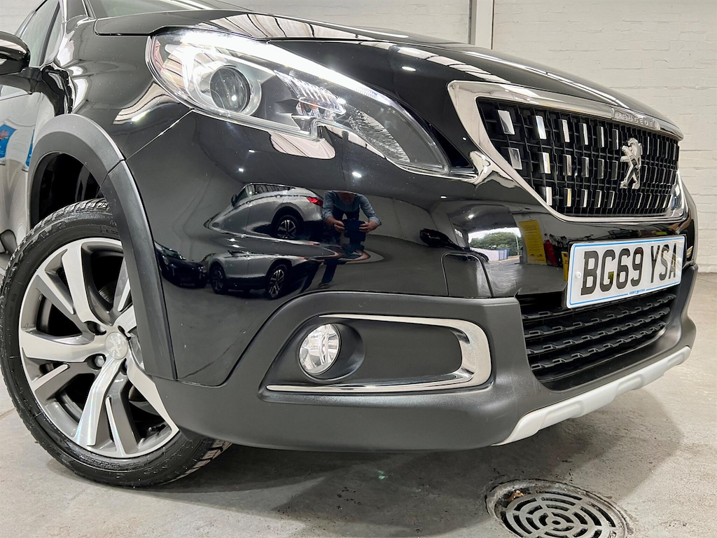 Peugeot 2008 2008 Allure Premium Black #41