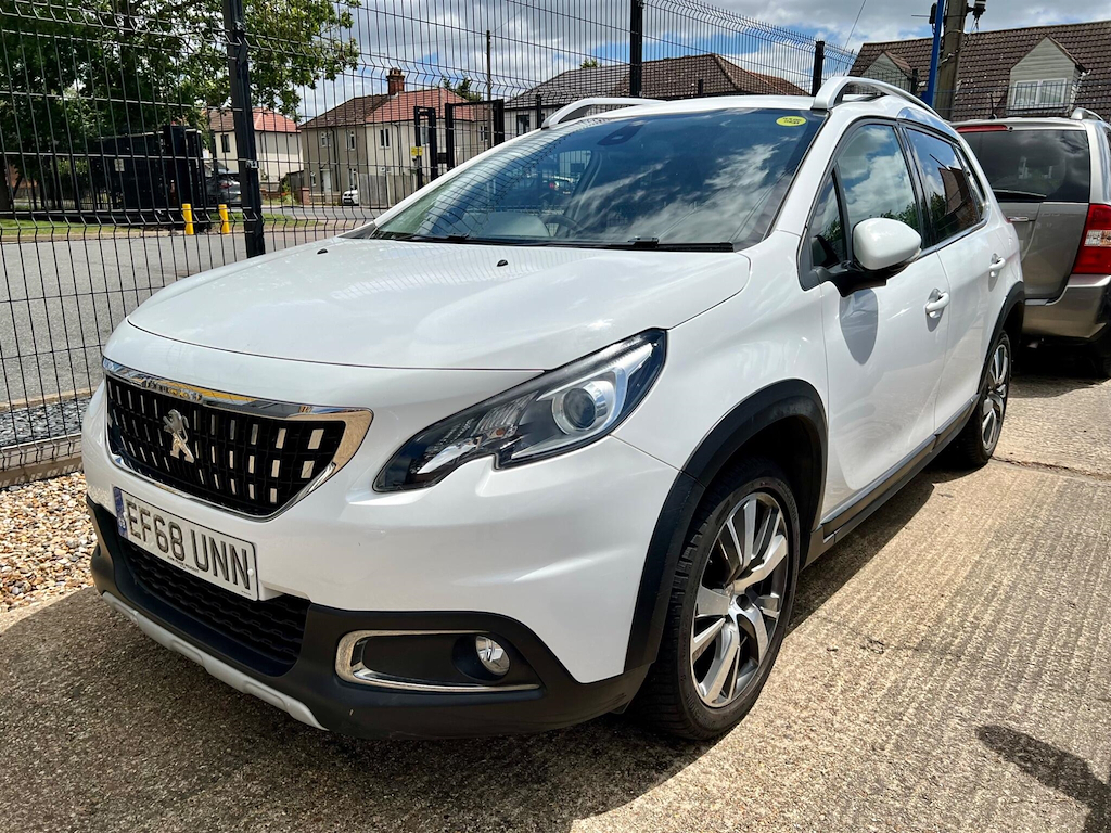 Peugeot 2008 1.5 Bluehdi Allure Eat Euro 6 Ss White
