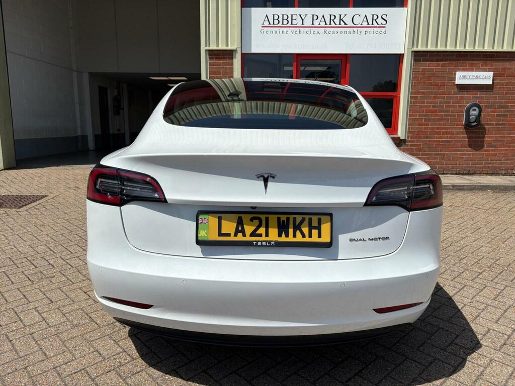 Tesla Model 3 Saloon Dual Motor Long Range 4Wde 2021 White #4