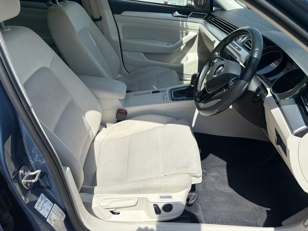Volkswagen Passat 2.0 Tdi Gt Black #10