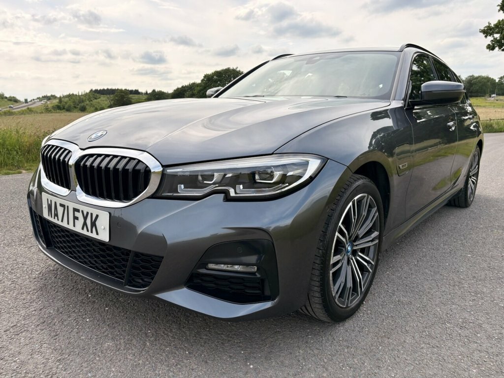 BMW 3 Series Estate WA71FXK Grey #4