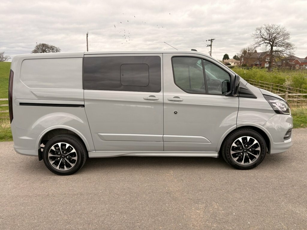 Ford Transit Custom 2L Sport Grey