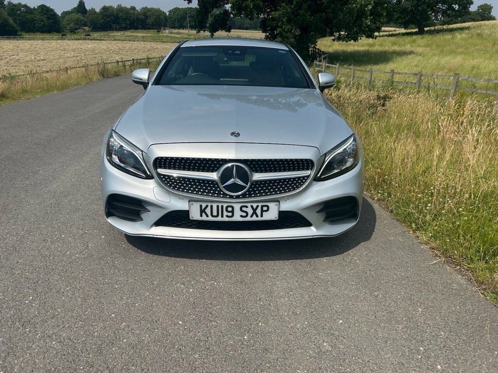 Mercedes-Benz C Class 2L Amg Line Silver #3