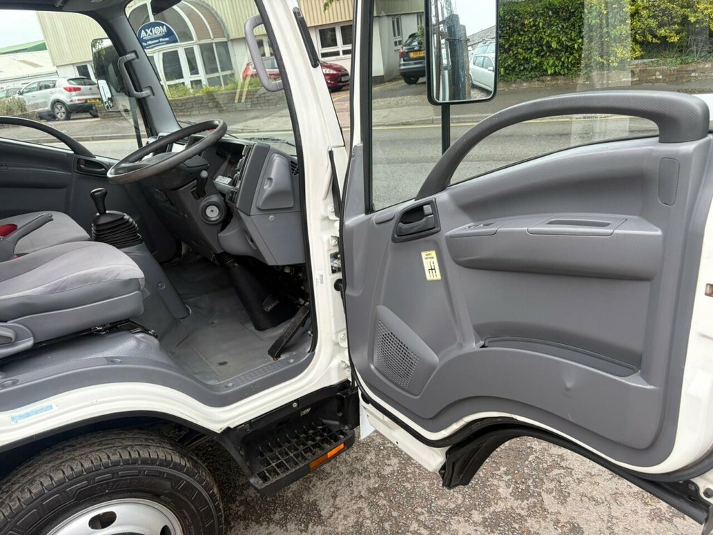 Isuzu N35.125t White #6