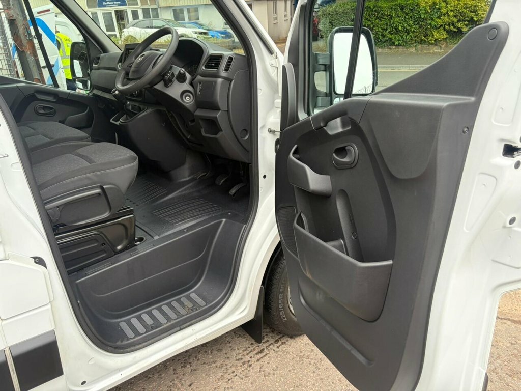 Vauxhall Movano 2.3L Cdti 3500 Biturbo Griffin Panel Van Diese White #16