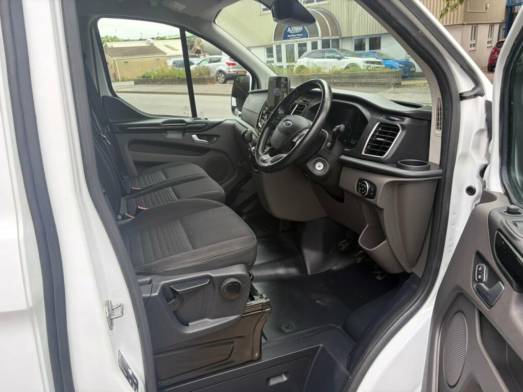 Ford Transit Custom 2L Limited WD21ANF White #2