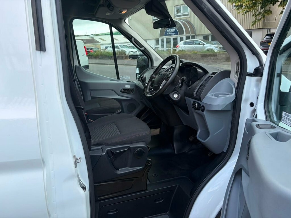 Ford Transit Custom 2.2L Trend White #2