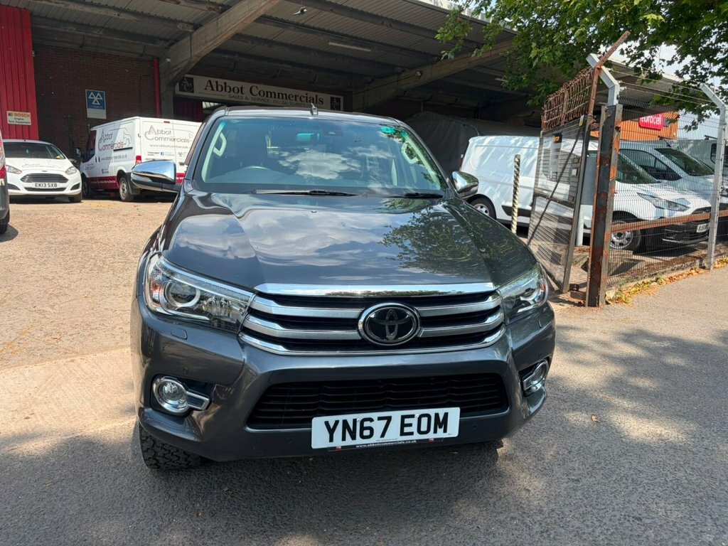 Toyota HILUX 2.4L Invincible X Grey #5