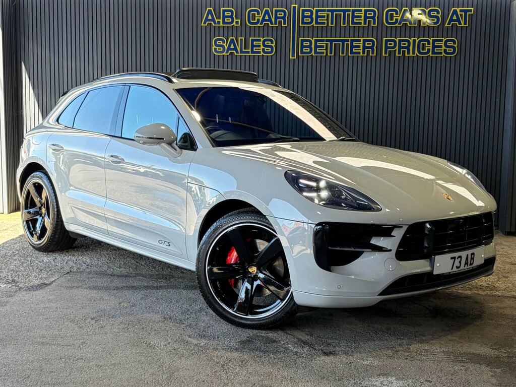 Porsche Macan Petrol 