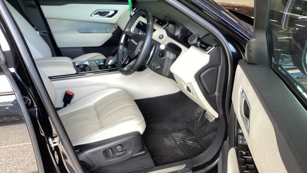 Land Rover Range Rover Velar Diesel LG22ZZN #5