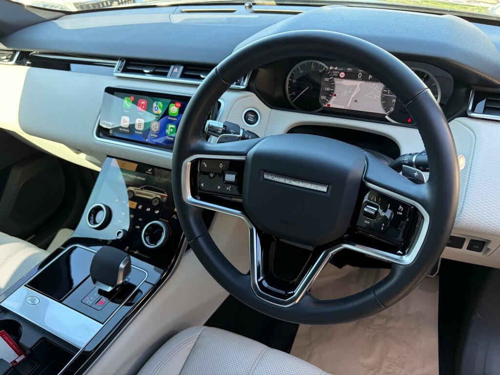 Land Rover Range Rover Velar Diesel LG22ZZN #4