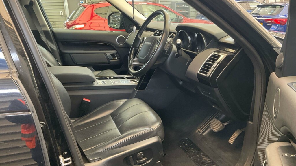 Land Rover Discovery Diesel  #5