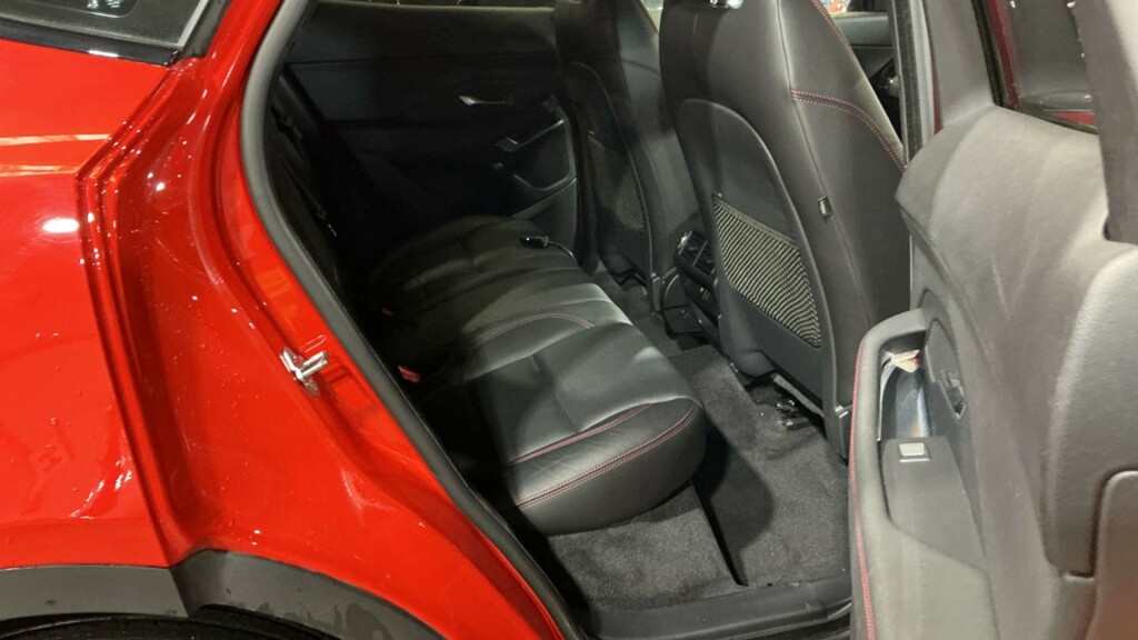 Jaguar E-Pace Diesel #6