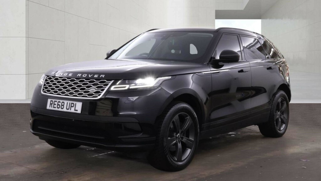 Land Rover Range Rover Velar S Black #3