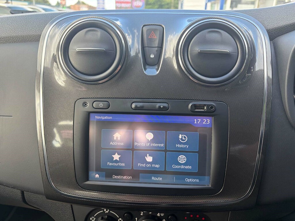 Dacia Sandero Ambiance Sce White #19