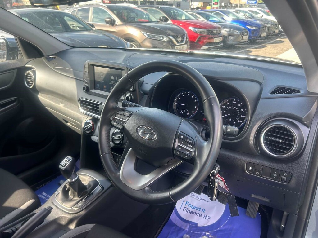 Hyundai Kona Petrol  #4