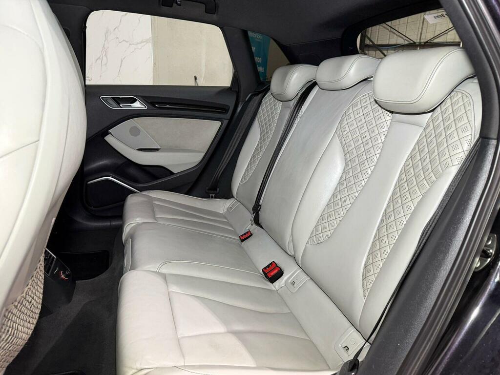 Audi RS3 Rs 3 Sportback Quattro S-a Red #15