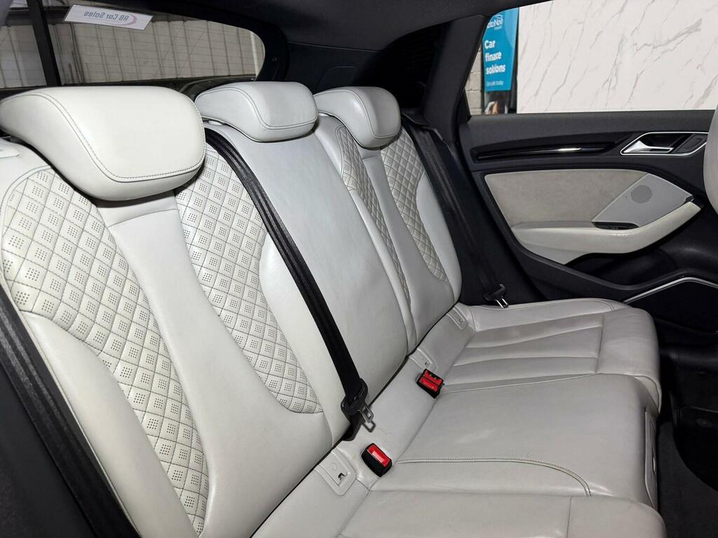 Audi RS3 Rs 3 Sportback Quattro S-a Red #12