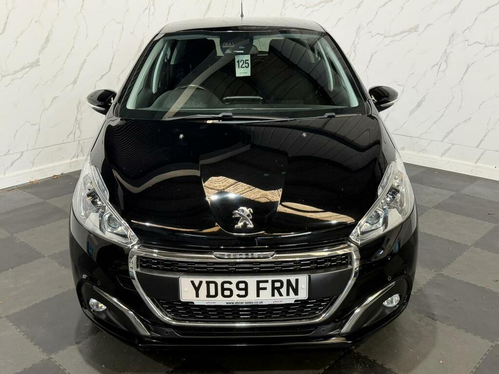 Peugeot 208 1.2 Puretech Tech Edition Euro 6 Ss Black #4