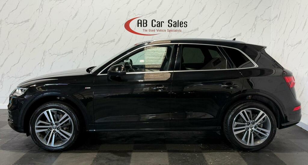 Audi Q5 2.0 Tdi 40 S Line S Tronic Quattro Euro 6 Ss HG19PZT Black #4