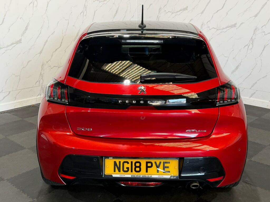 Peugeot 208 1.2 Puretech Gt Line Eat Euro 6 Ss Red #3