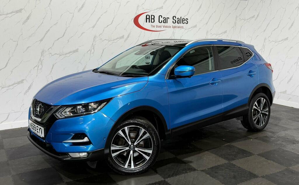 Nissan Qashqai 1.3 Dig-t N-connecta Euro 6 Ss VE69EYV Blue