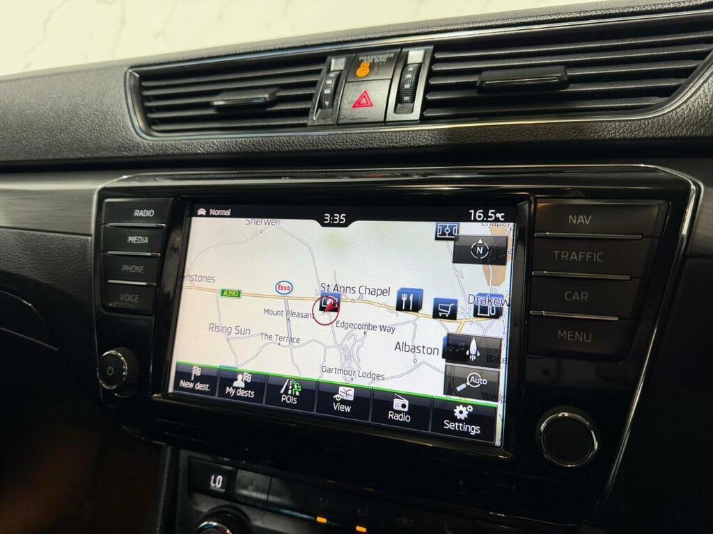 Skoda Superb 2.0 Tdi Se L Executive Hatchback #23