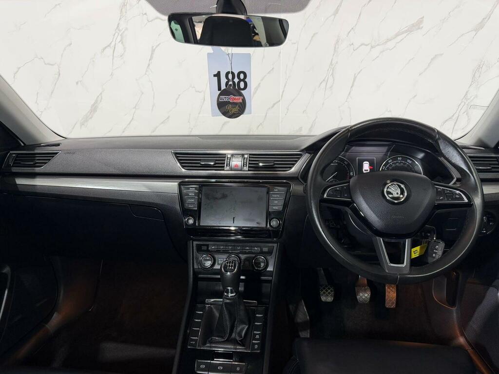 Skoda Superb 2.0 Tdi Se L Executive Hatchback #10