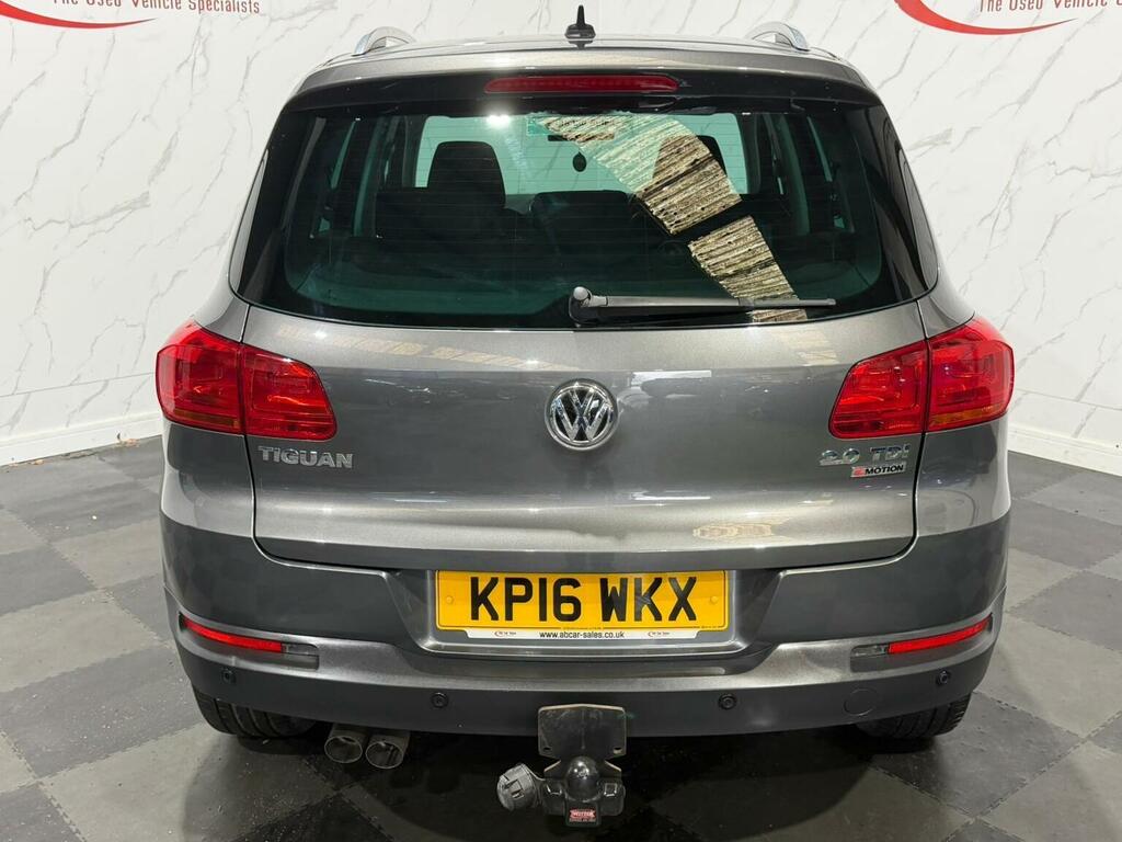 Volkswagen Tiguan 2.0 Tdi Bluemotion Tech Match Edition Dsg 4Wd Euro Grey #3