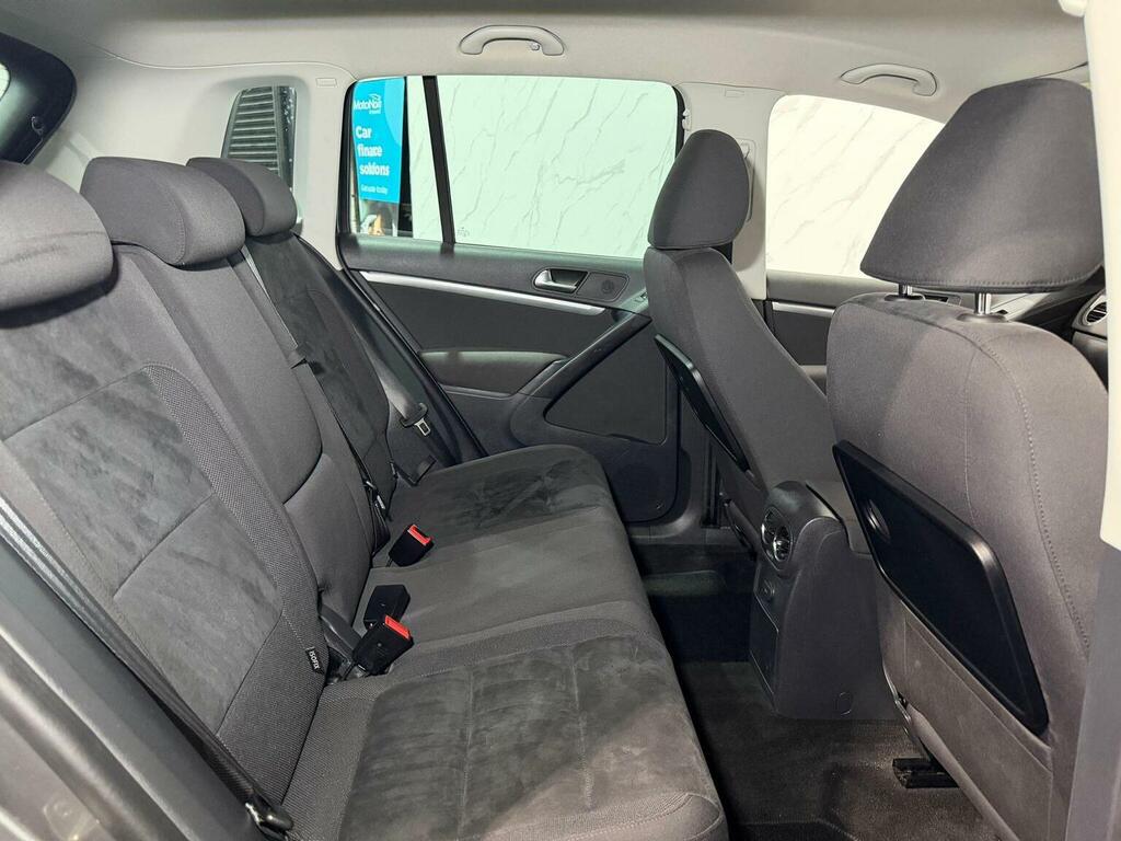 Volkswagen Tiguan Tdi Bluemotion Tech Se White #11