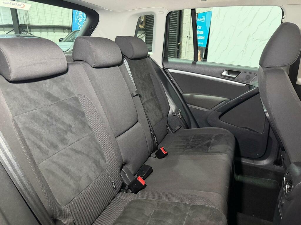Volkswagen Tiguan Tdi Bluemotion Tech Se White #12