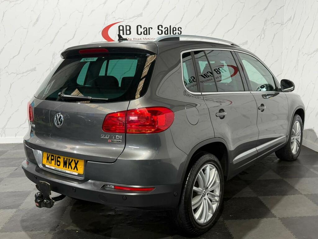 Volkswagen Tiguan Tdi Bluemotion Tech Se White #7