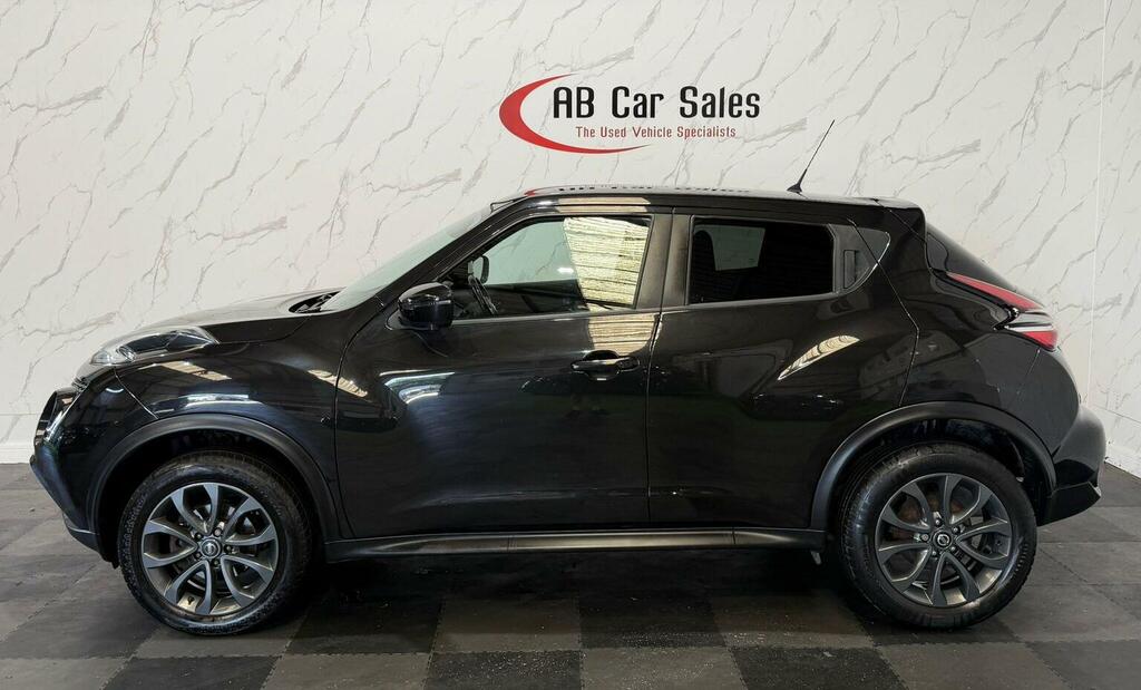 Nissan Juke 1.6 Tekna Xtron Euro 6 Black #4