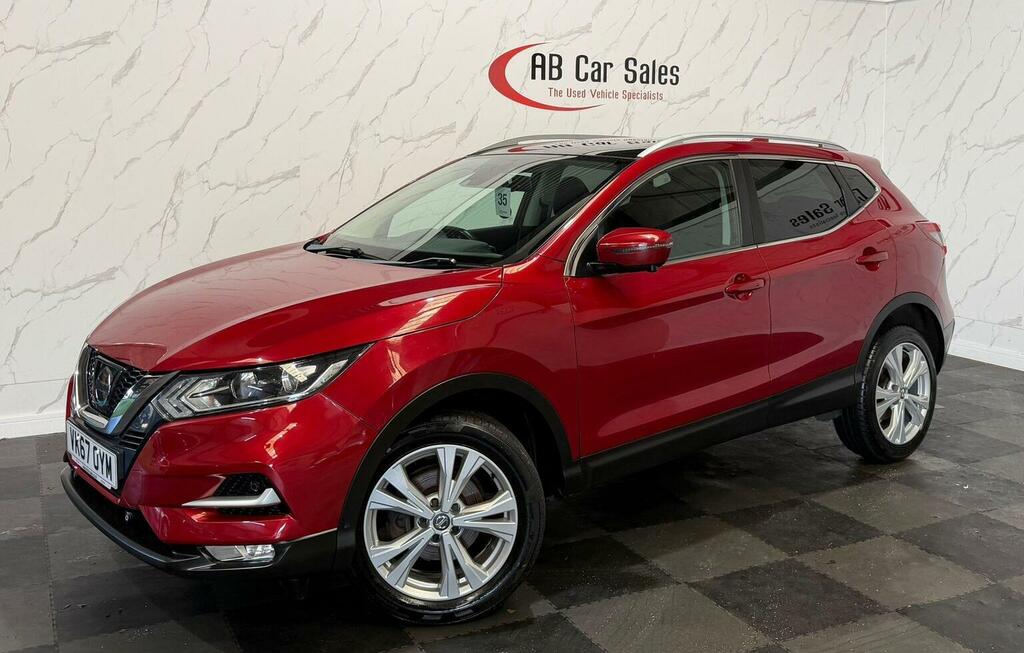 Nissan Qashqai 1.5 Dci N-connecta Euro 6 Ss Red