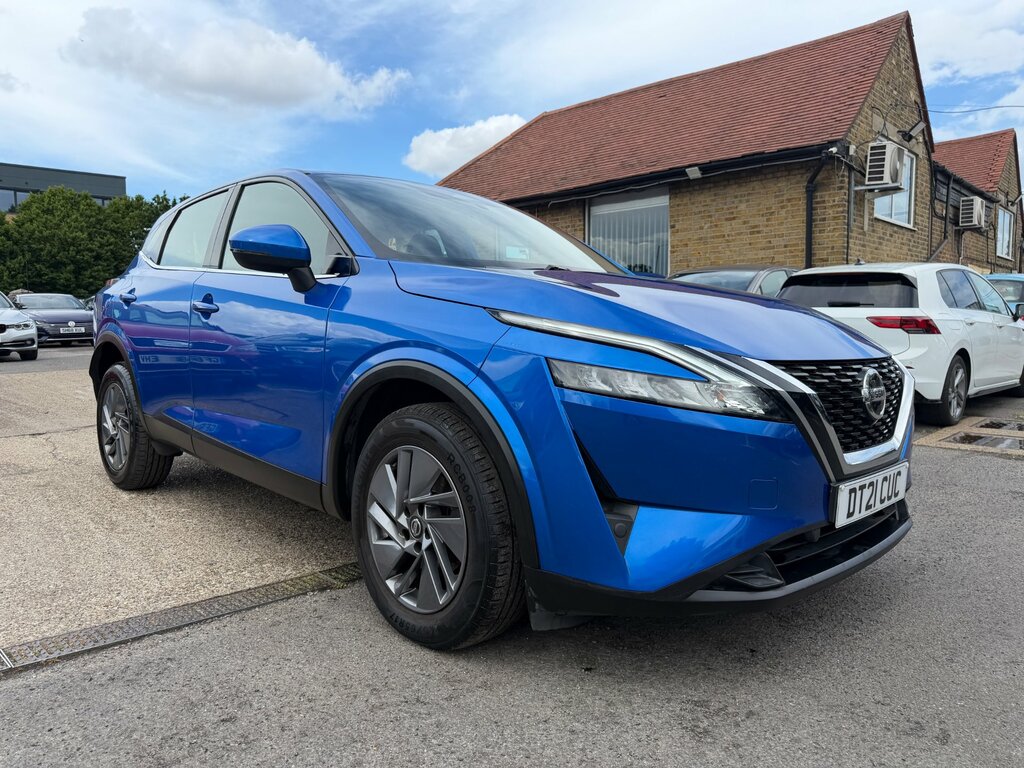 Nissan Qashqai 1.3 Dig-t Mhev Acenta Premium Suv Hybri DT21CUC Blue #3
