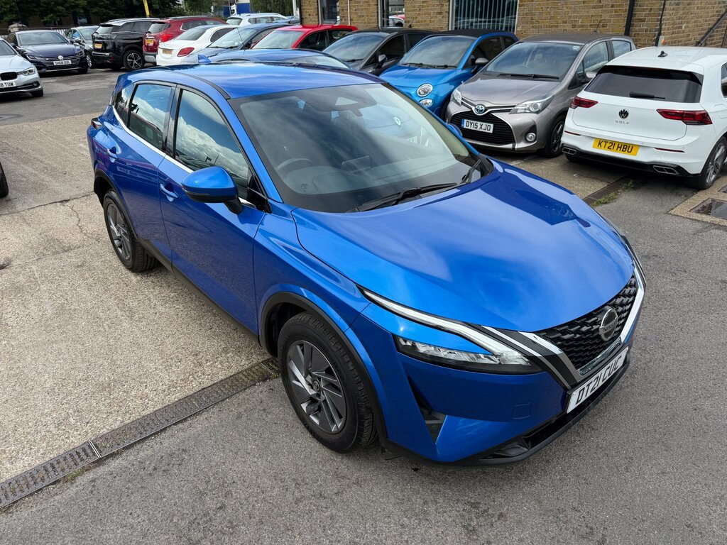 Nissan Qashqai 1.3 Dig-t Mhev Acenta Premium Suv Hybri DT21CUC Blue #2