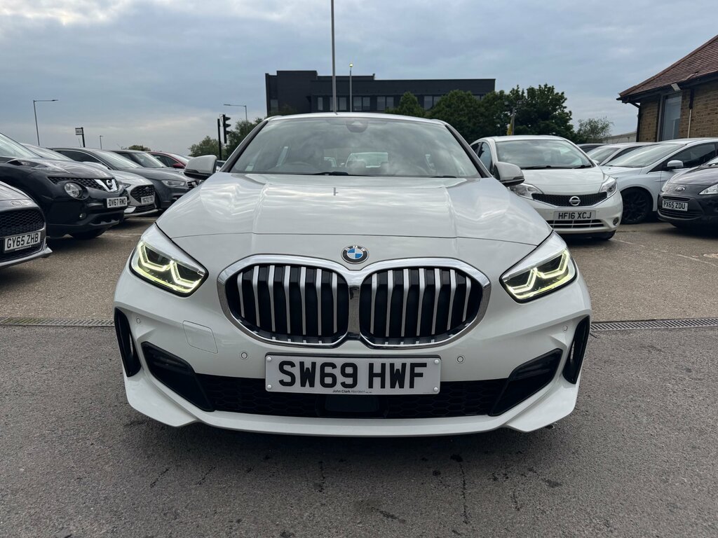 BMW 1 Series 1.5 118I M Sport Hatchback Dct Euro 6 SW69HWF White #3