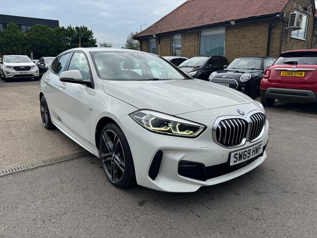 BMW 1 Series 1.5 118I M Sport Hatchback Dct Euro 6 White