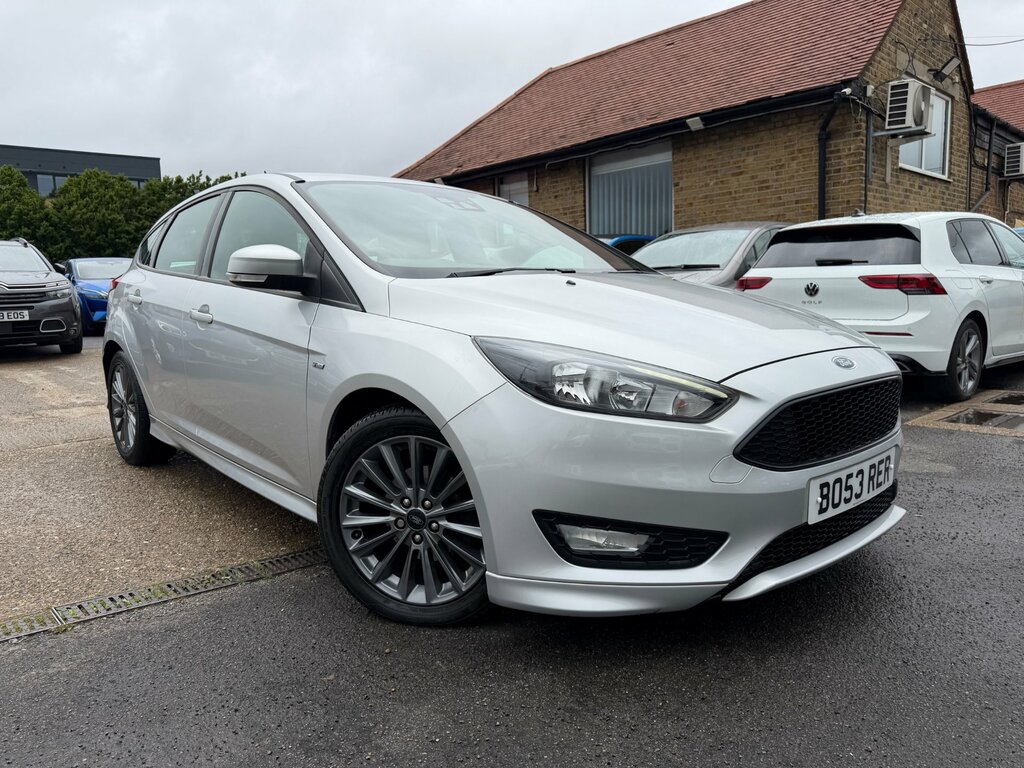 Ford Focus 1.0T Ecoboost St-line Hatchback Eu Silver #2