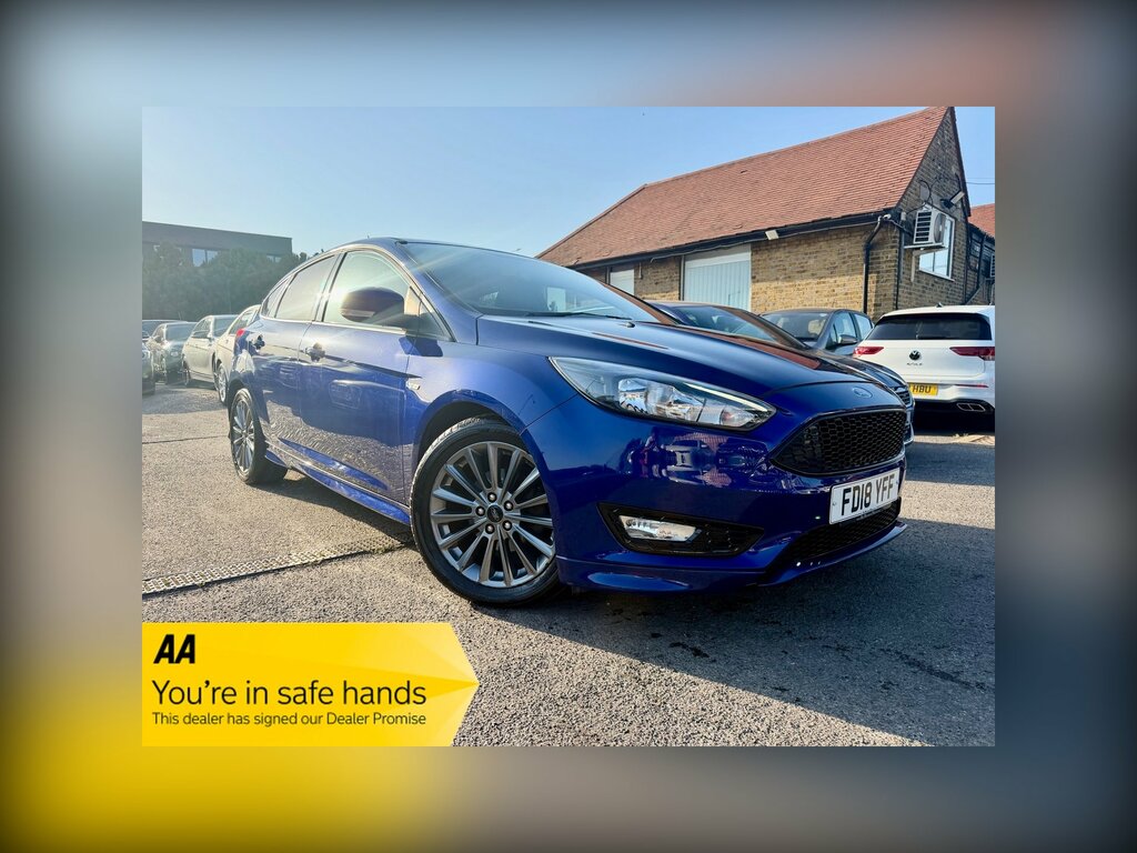 Ford Focus 1.0T Ecoboost St-line Hatchback Eu Blue
