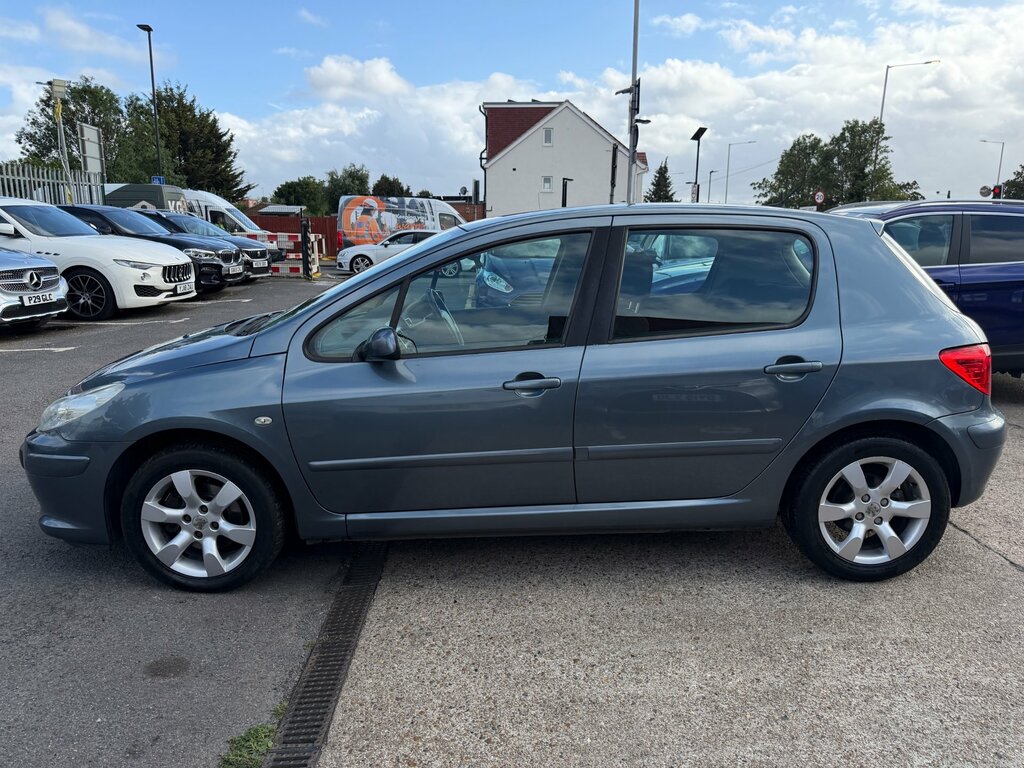 Peugeot 307 S Hdi 90 Red #8