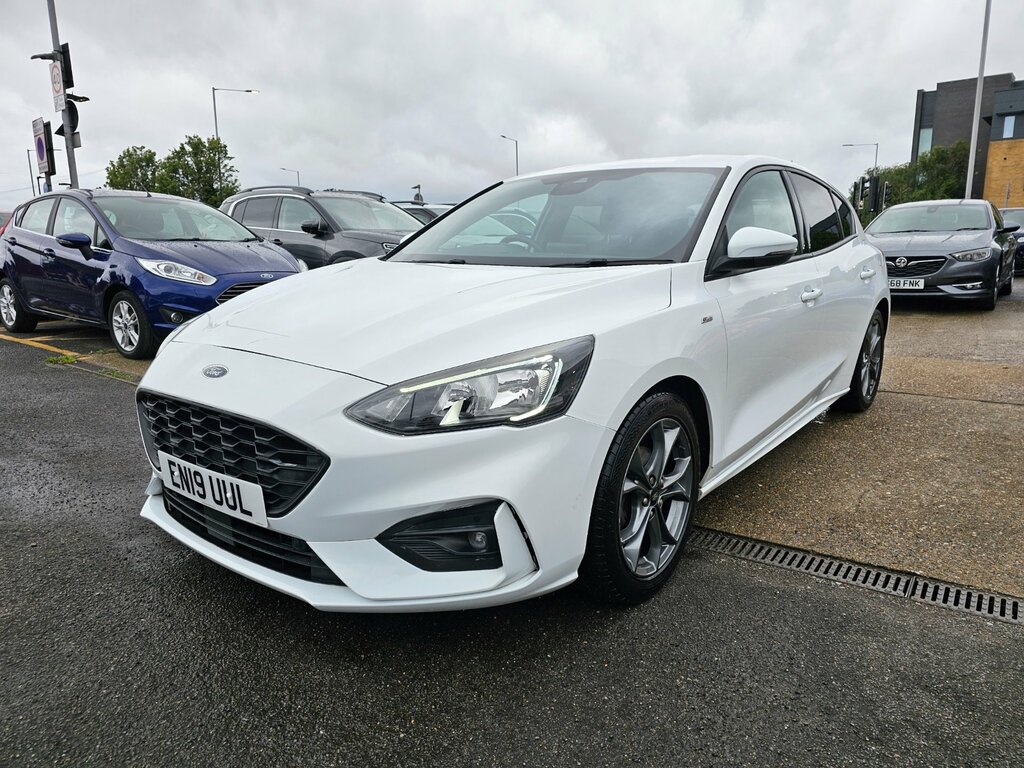 Ford Focus 1.0T Ecoboost St-line Hatchback Eu White #5