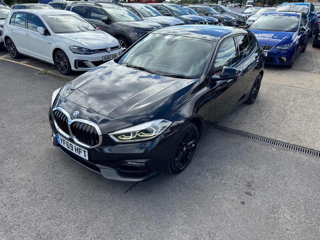 BMW 1 Series 1.5 118I Sport Hatchback Euro 6 Black