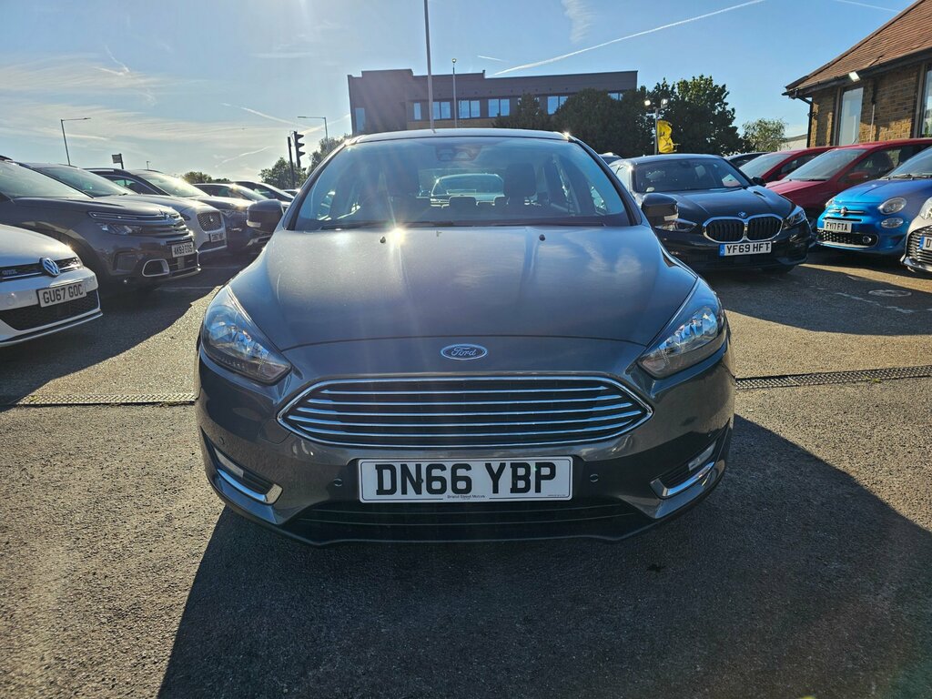Ford Focus 1.0T Ecoboost Titanium Hatchback Grey #3