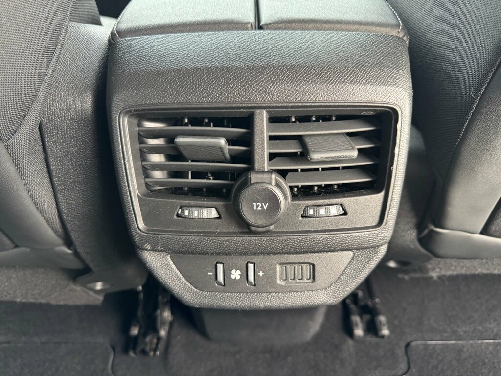 Peugeot 5008 Hatchback Grey #42