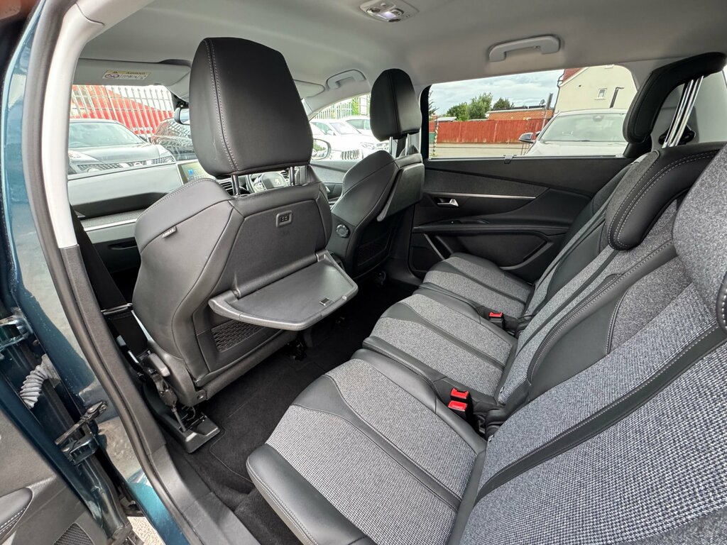 Peugeot 5008 Hatchback Grey #31