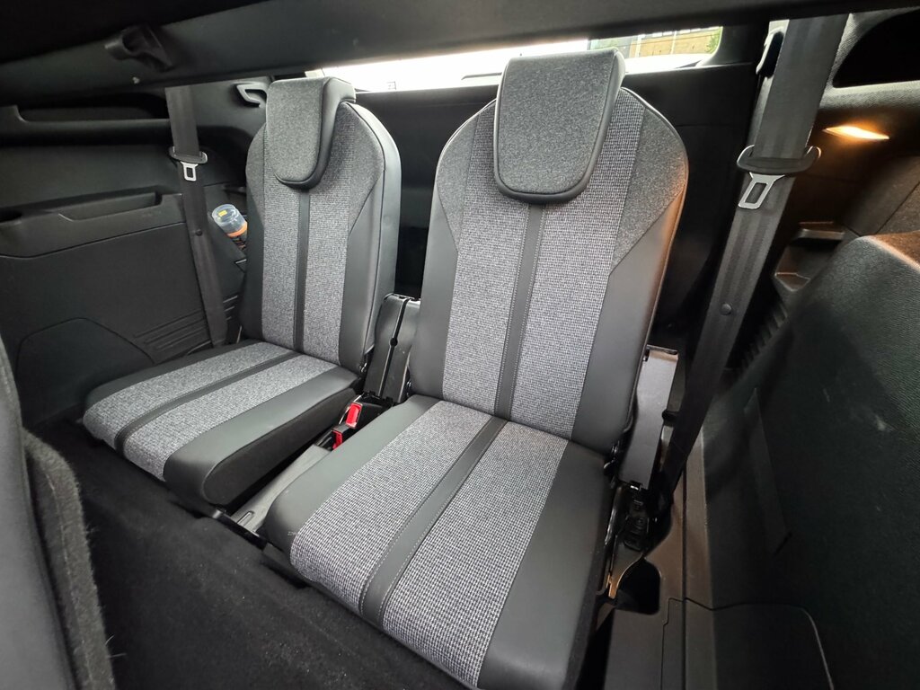 Peugeot 5008 Hatchback Grey #34