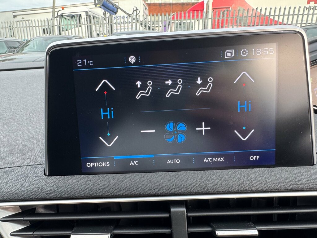 Peugeot 5008 Hatchback Grey #24