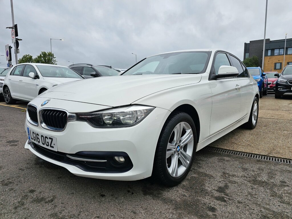 BMW 3 Series 1.5 318I Sport Saloon Euro 6 S White #5