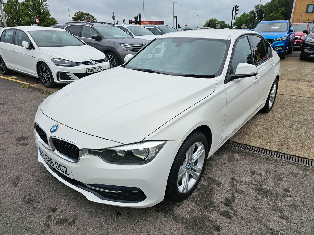 BMW 3 Series 1.5 318I Sport Saloon Euro 6 S White #6